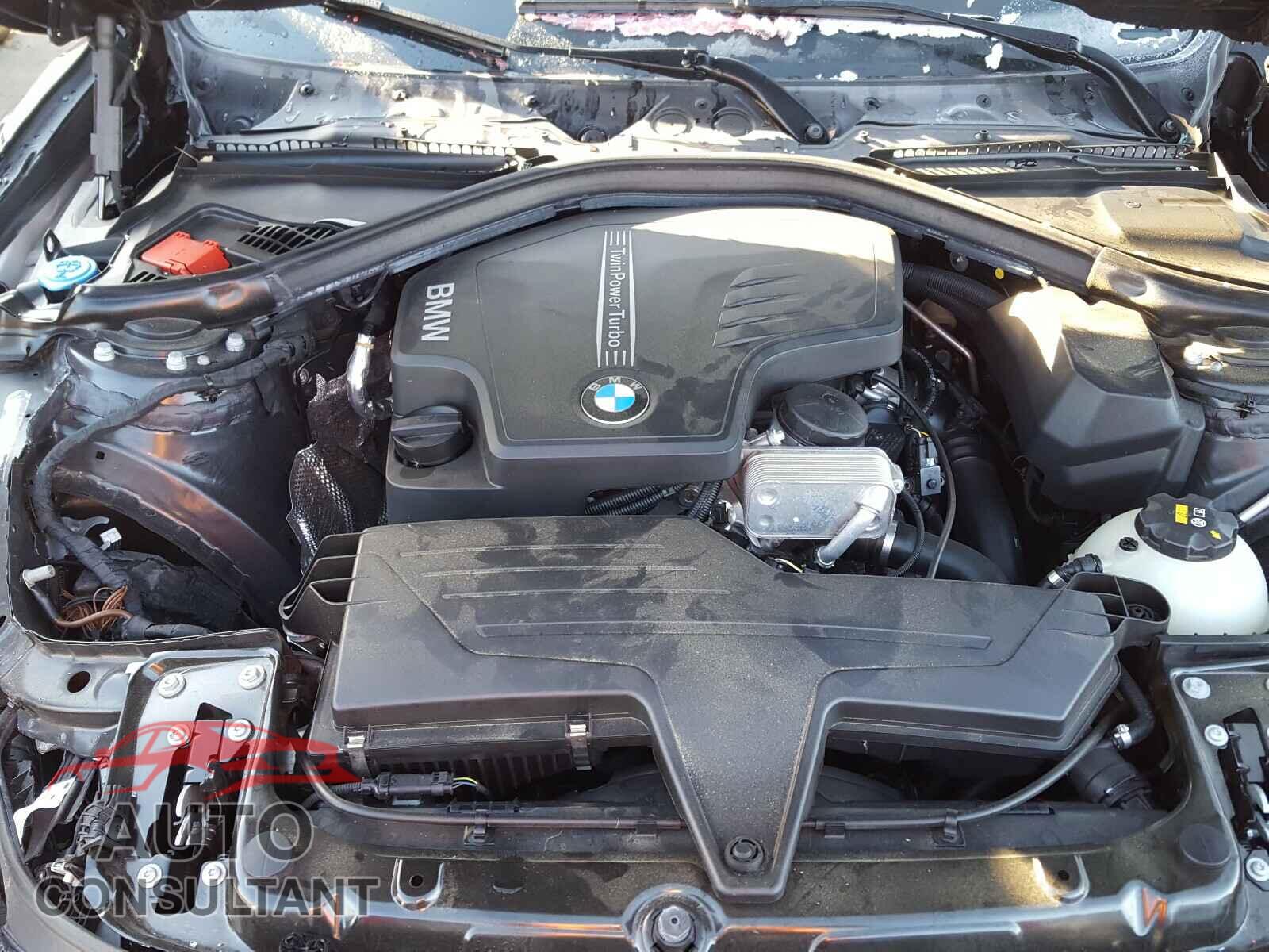 BMW 3 SERIES 2016 - WBA8E9G50GNU28493