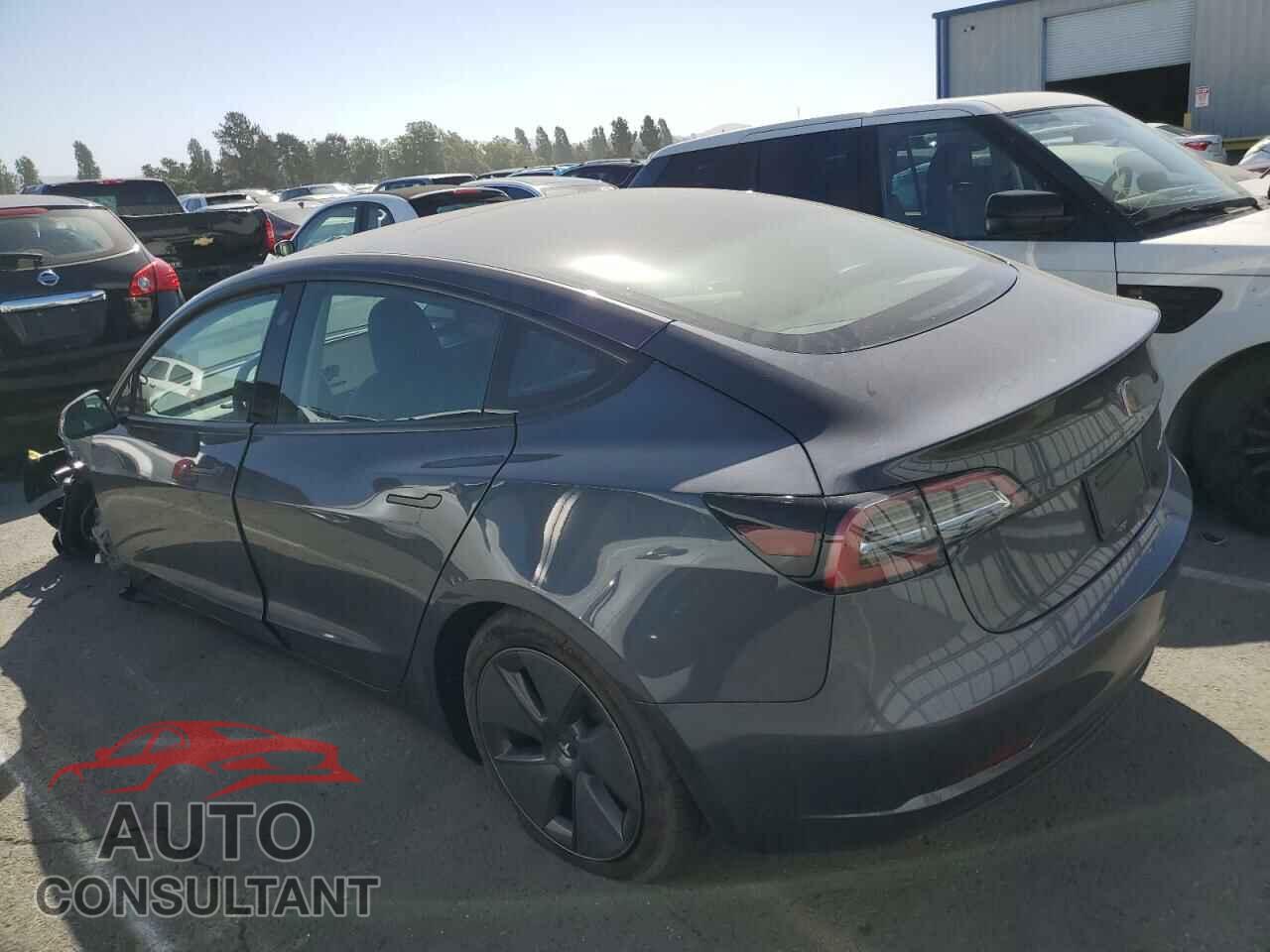 TESLA MODEL 3 2023 - 5YJ3E1EB4PF675974