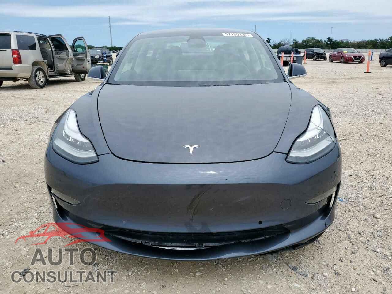 TESLA MODEL 3 2018 - 5YJ3E1EA2JF045384