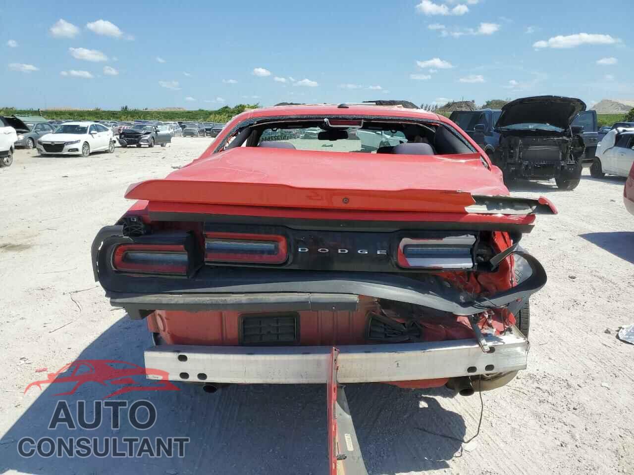 DODGE CHALLENGER 2018 - 2C3CDZAGXJH241776