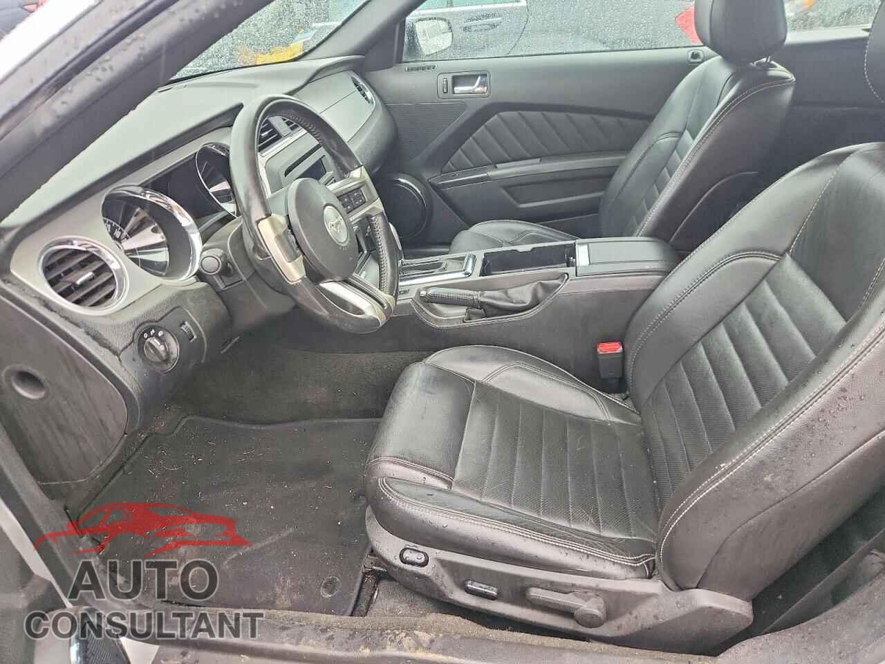 FORD MUSTANG 2014 - 1ZVBP8EM3E5286089