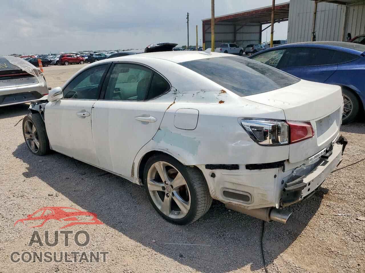 LEXUS IS 2011 - JTHBF5C23B2101475