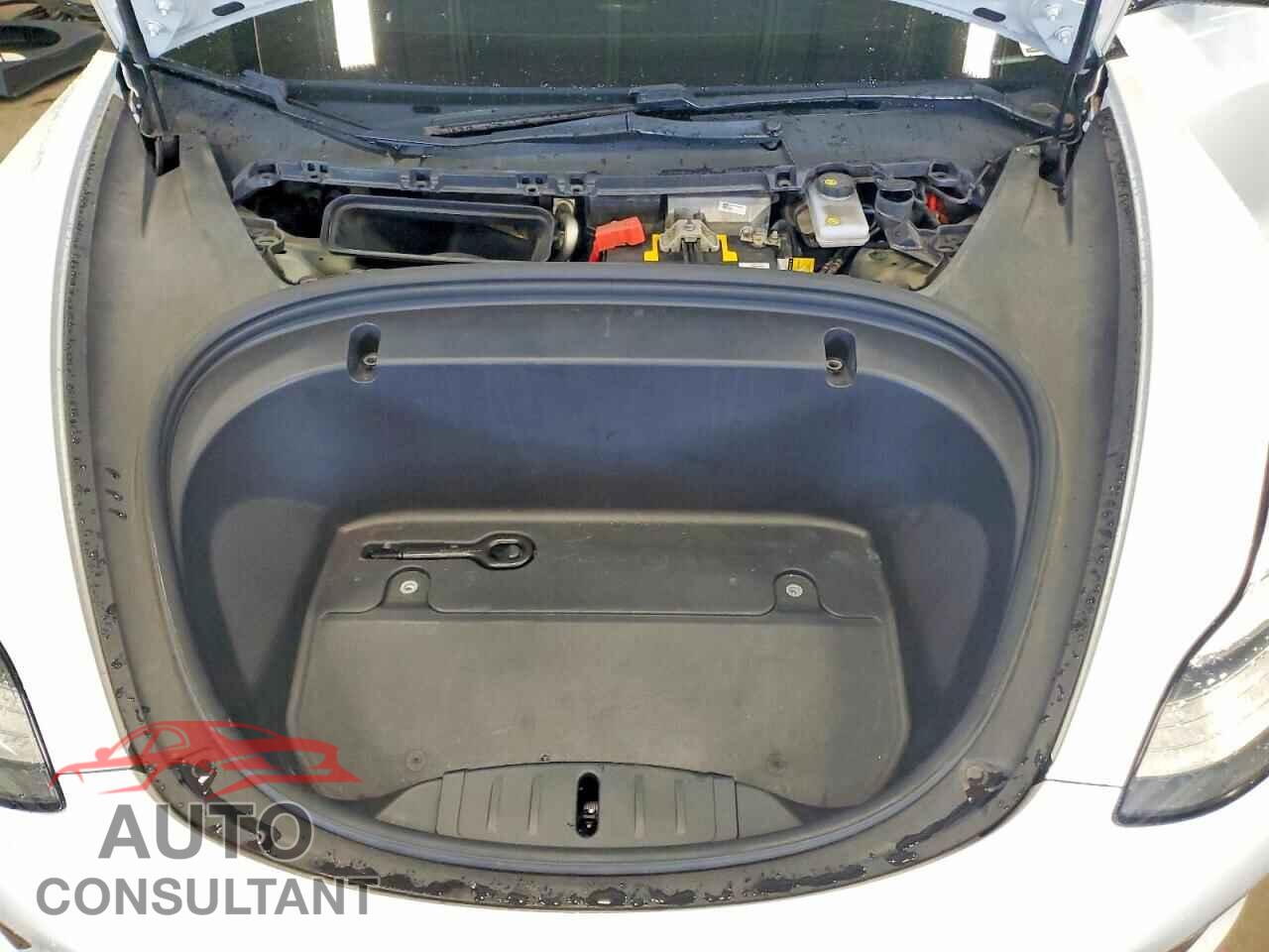 TESLA MODEL 3 2020 - 5YJ3E1EB4LF606986
