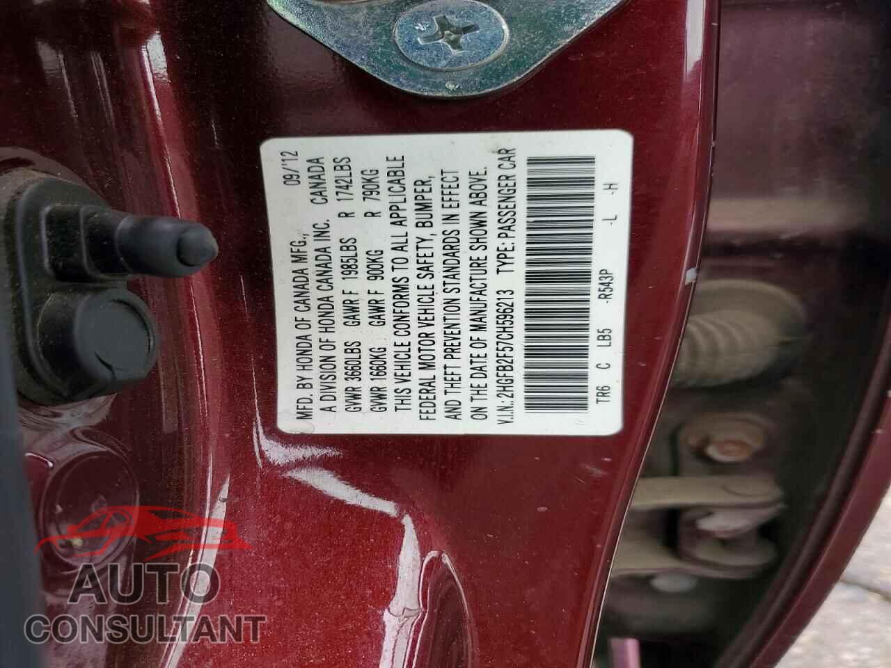 HONDA CIVIC 2012 - 2HGFB2F57CH596213