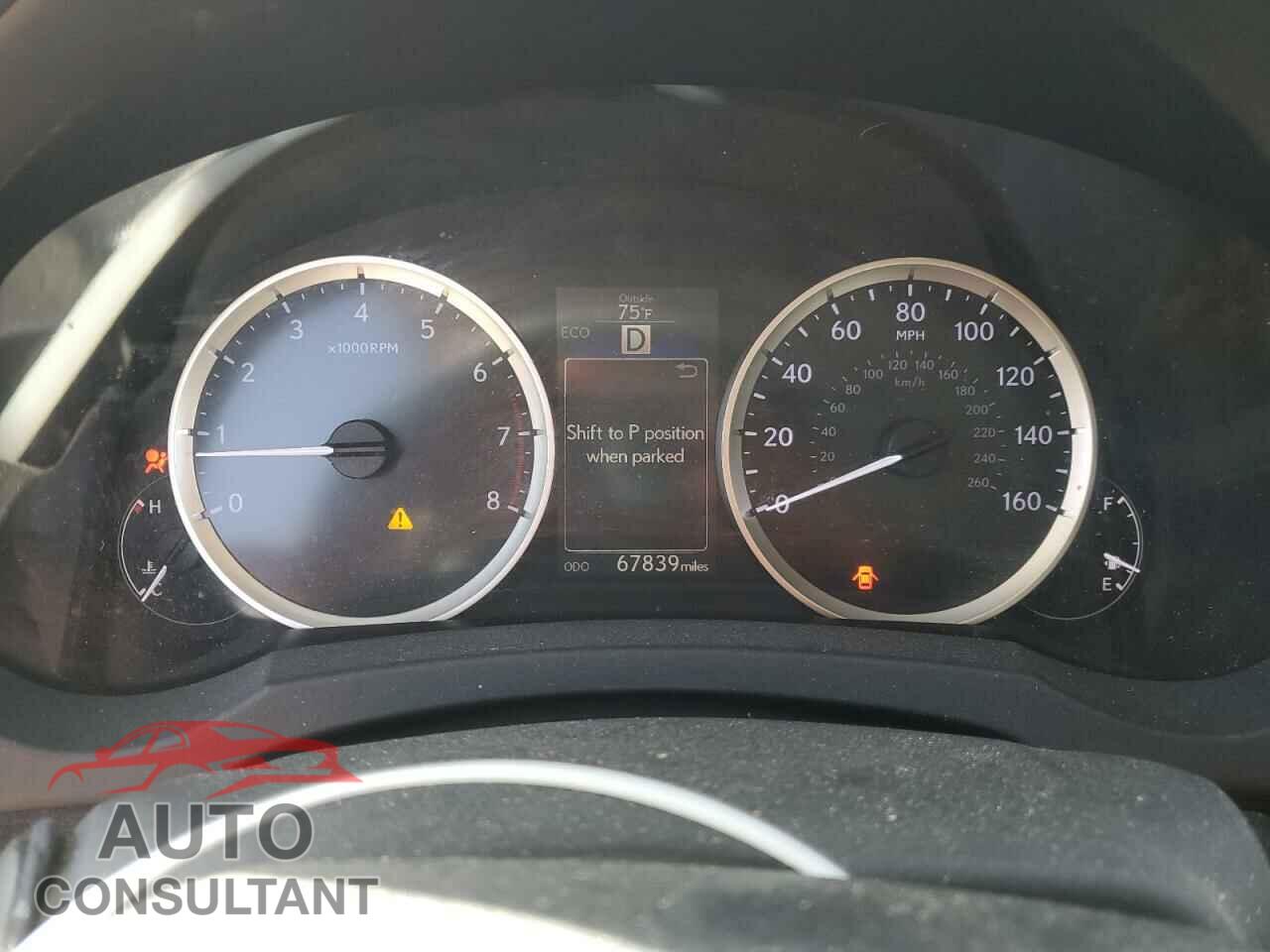 LEXUS IS 2014 - JTHBF1D25E5011335