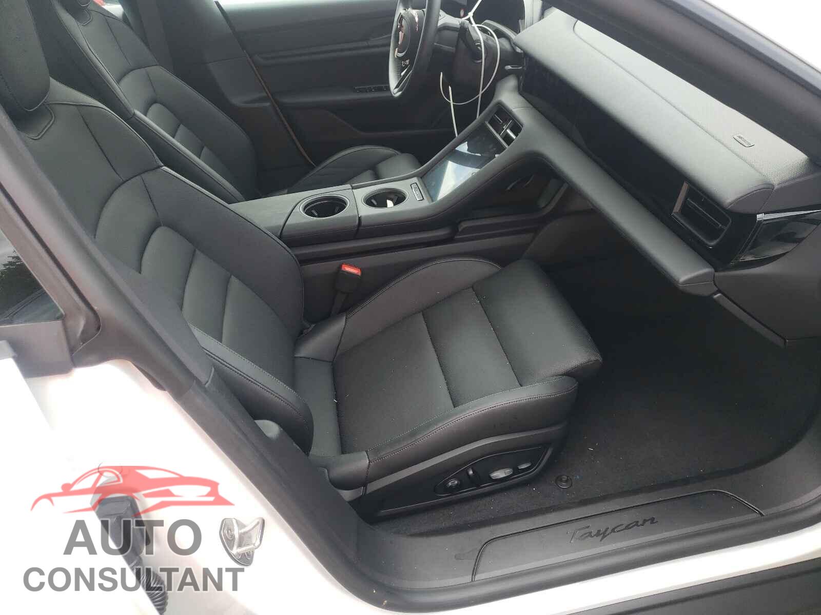 PORSCHE TAYCAN 2021 - WP0AA2Y19MSA13580