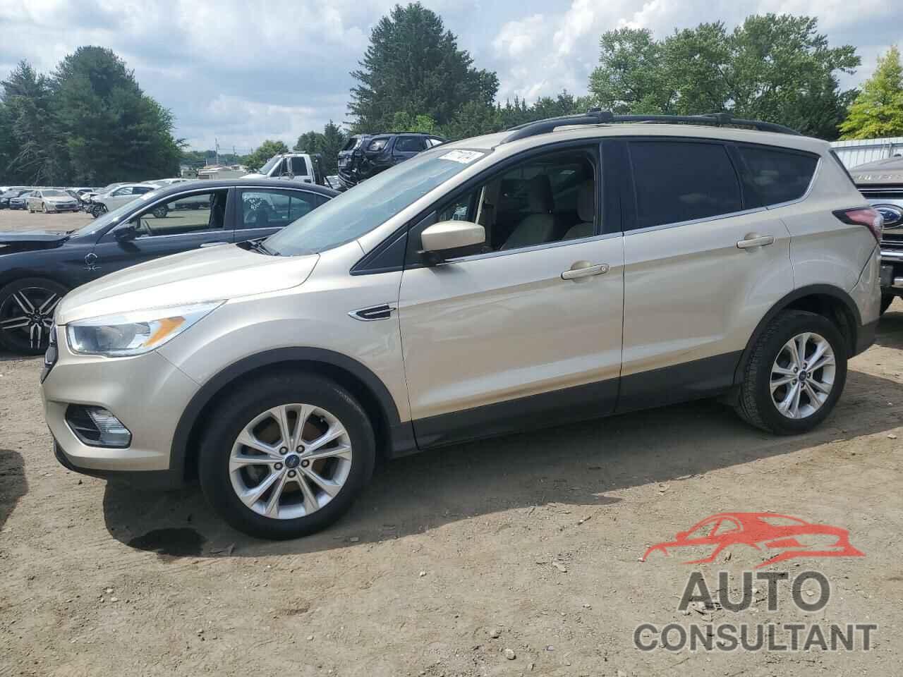 FORD ESCAPE 2018 - 1FMCU0GD8JUA78882