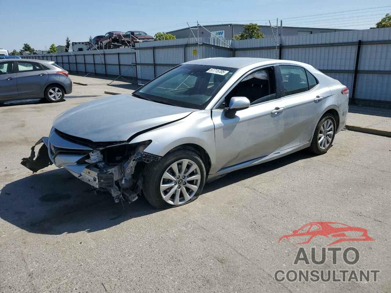 TOYOTA CAMRY 2018 - JTNB11HK5J3048123