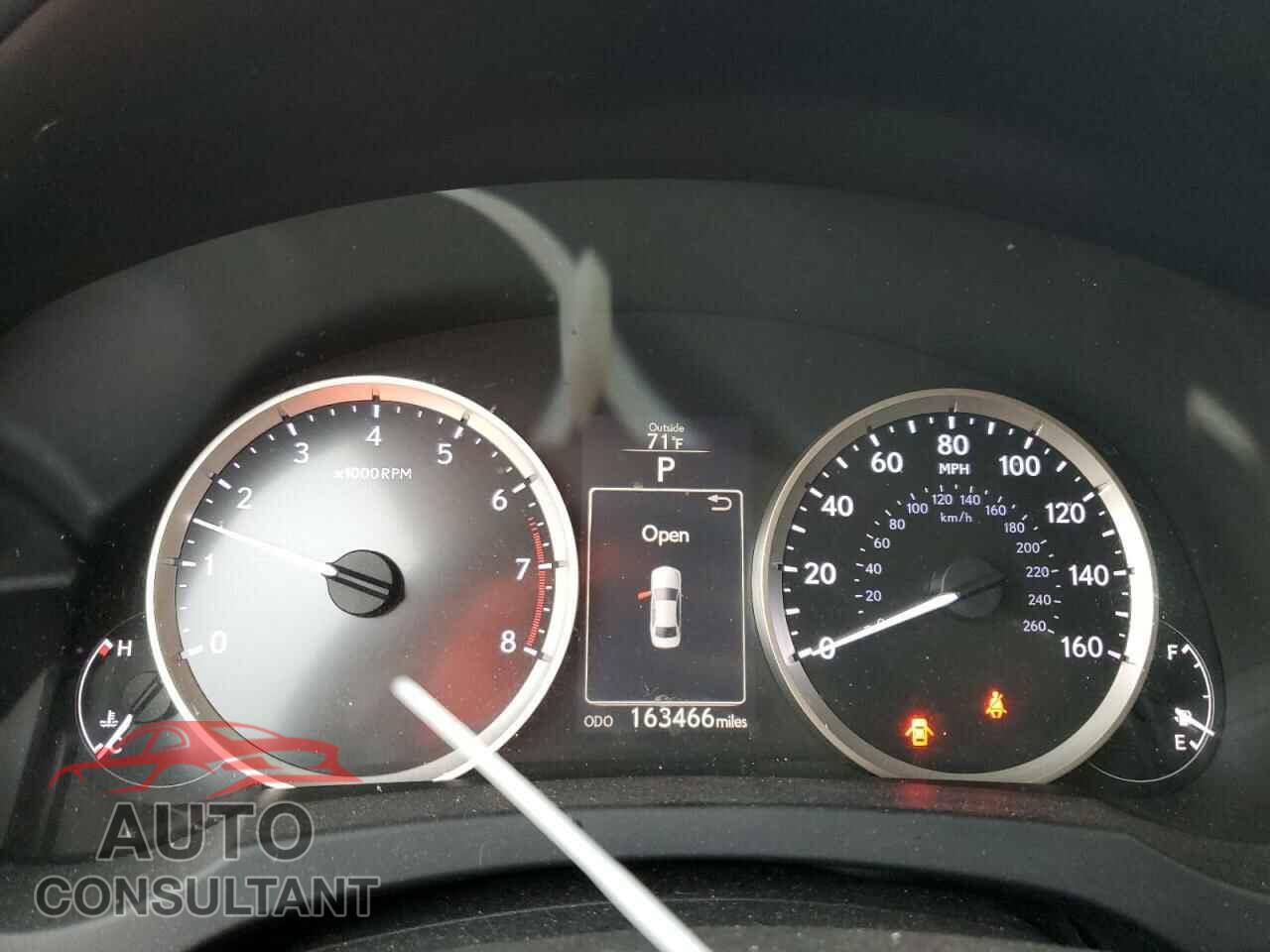LEXUS IS 2014 - JTHCE1D28E5002474