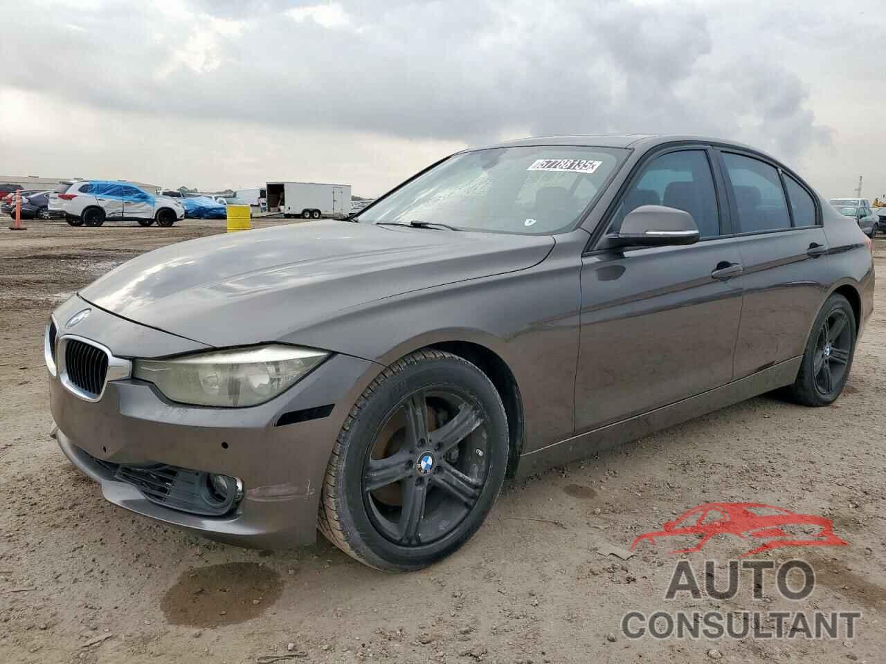 BMW 3 SERIES 2013 - WBA3A5G51DNP19840