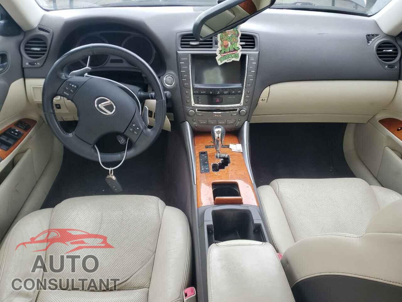 LEXUS IS 2009 - JTHBK262592085361