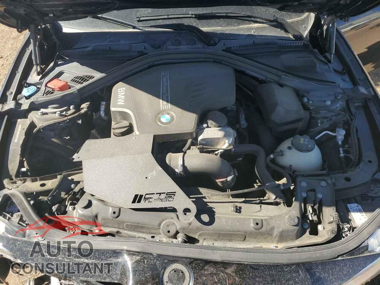BMW 3 SERIES 2018 - WBA8E5G58JNU47356