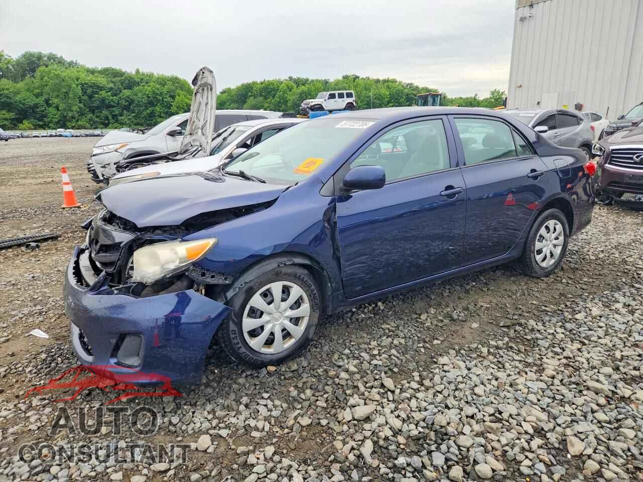 TOYOTA COROLLA 2013 - 2T1BU4EE1DC049602