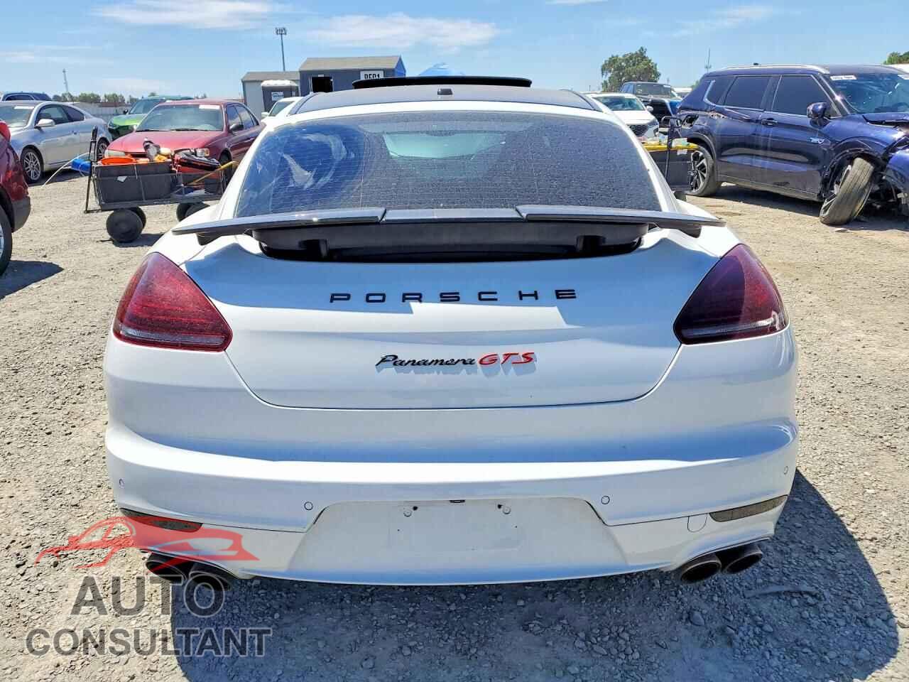 PORSCHE PANAMERA 2016 - WP0AF2A70GL080869