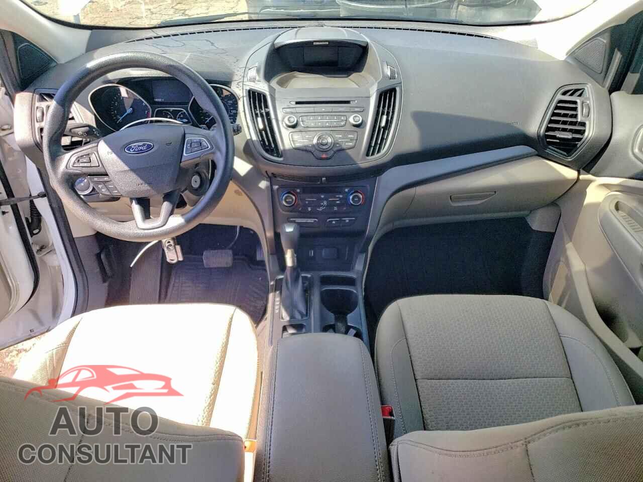 FORD ESCAPE 2017 - 1FMCU9GD6HUB94564