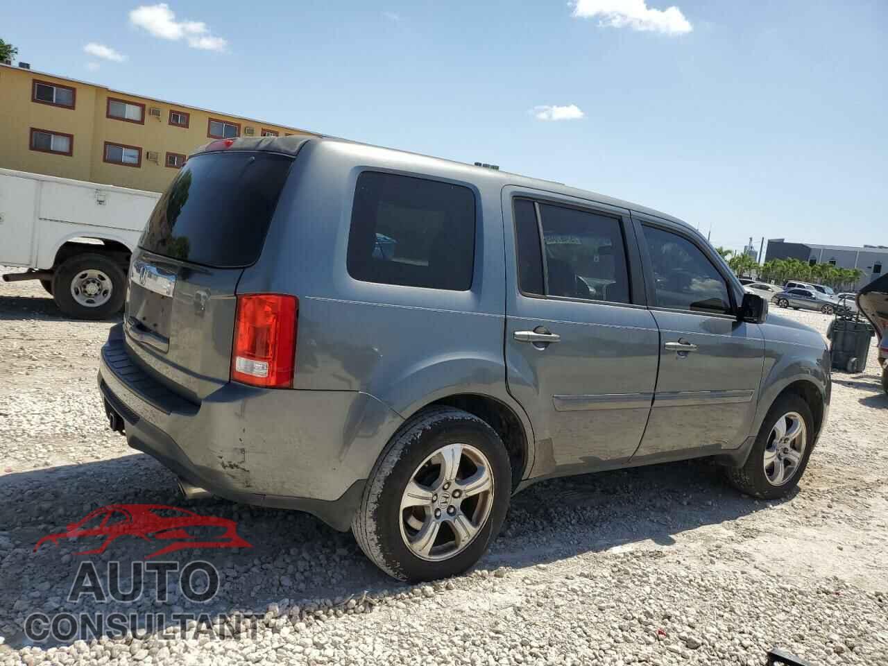 HONDA PILOT 2012 - 5FNYF3H45CB006103