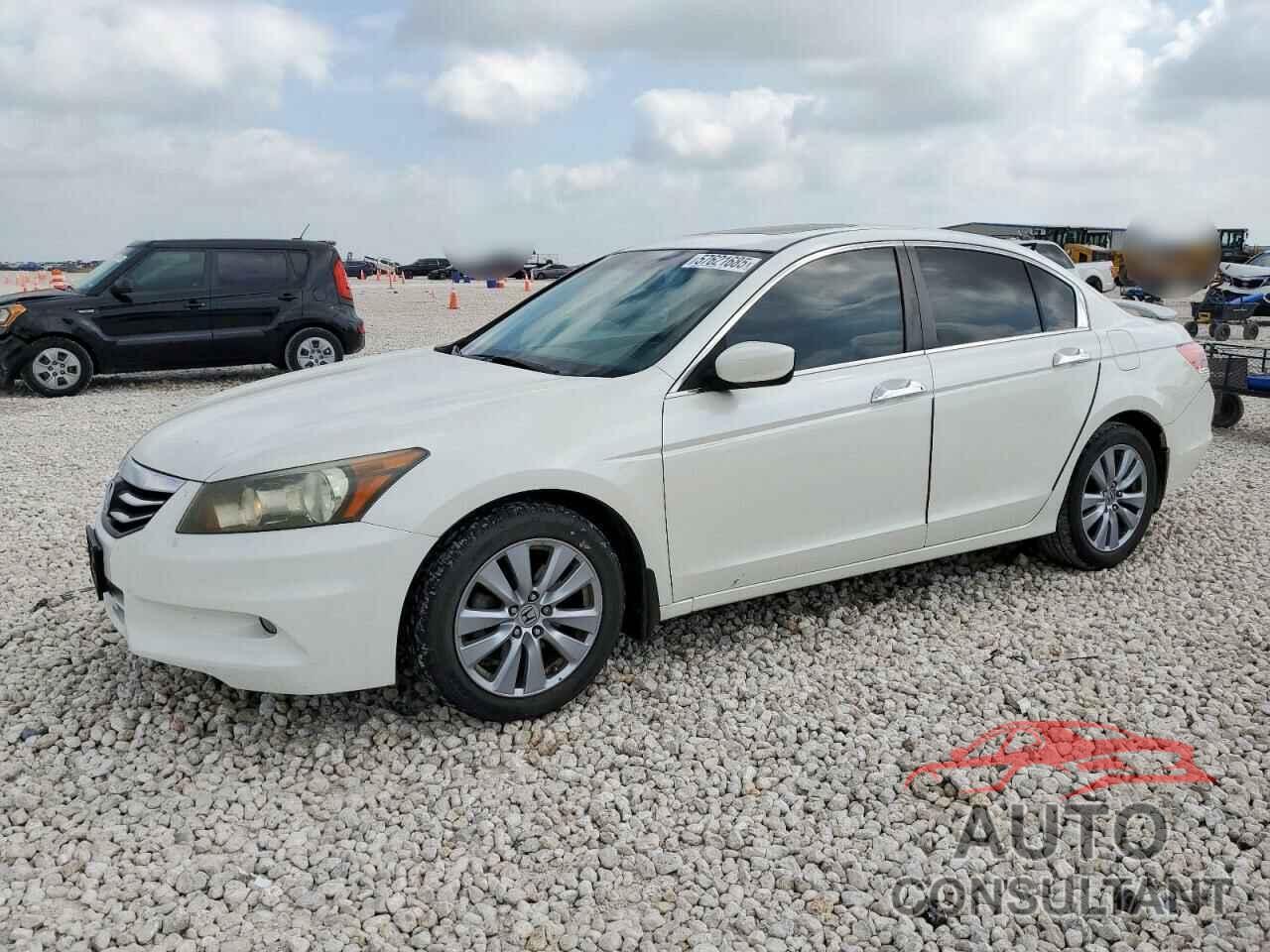 HONDA ACCORD 2011 - 1HGCP3F88BA009907