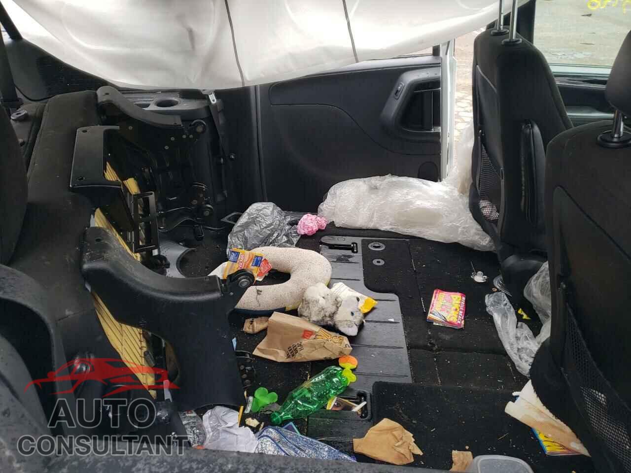 DODGE CARAVAN 2019 - 2C4RDGBG3KR602950