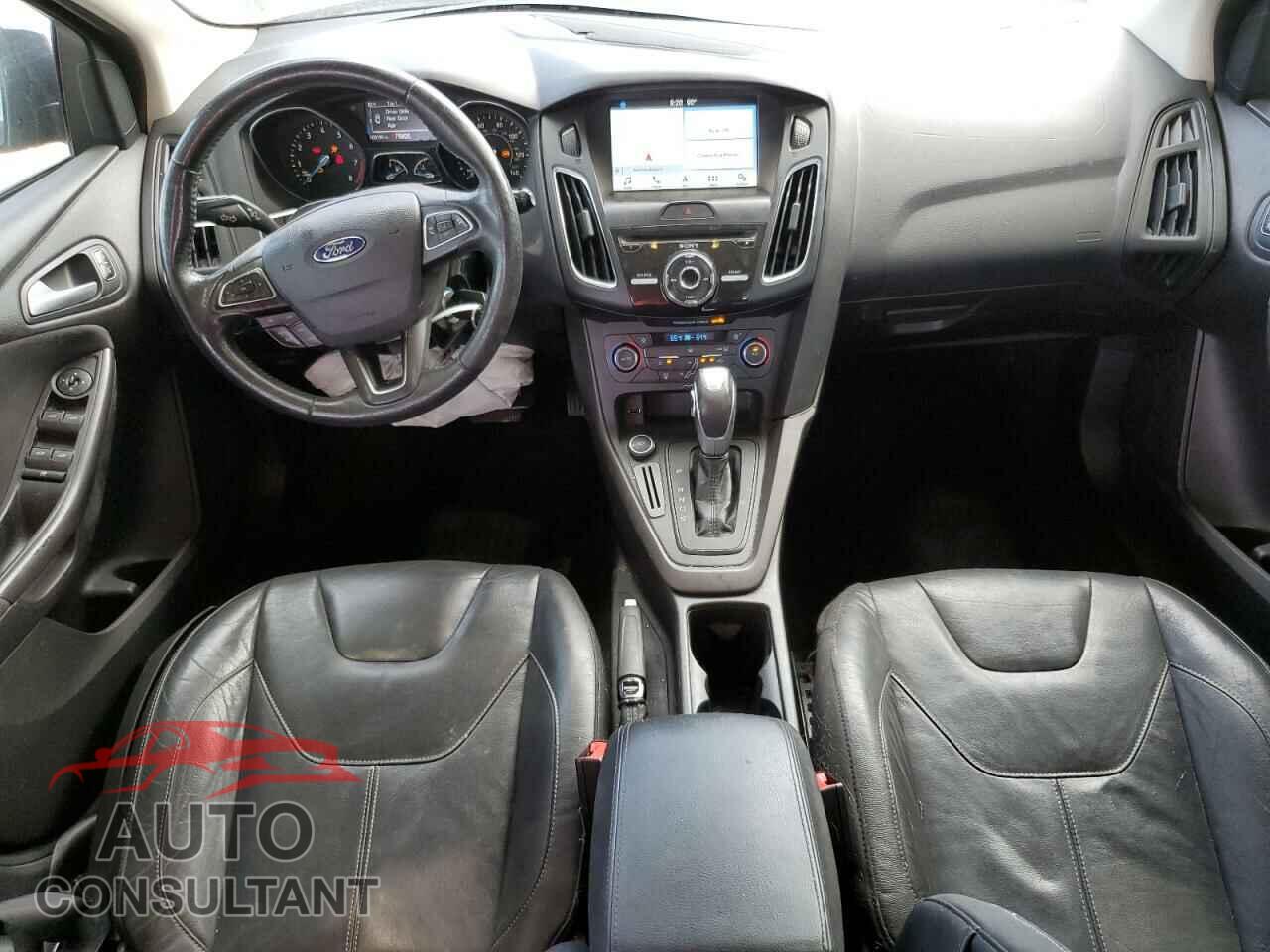 FORD FOCUS 2016 - 1FADP3K22GL228738