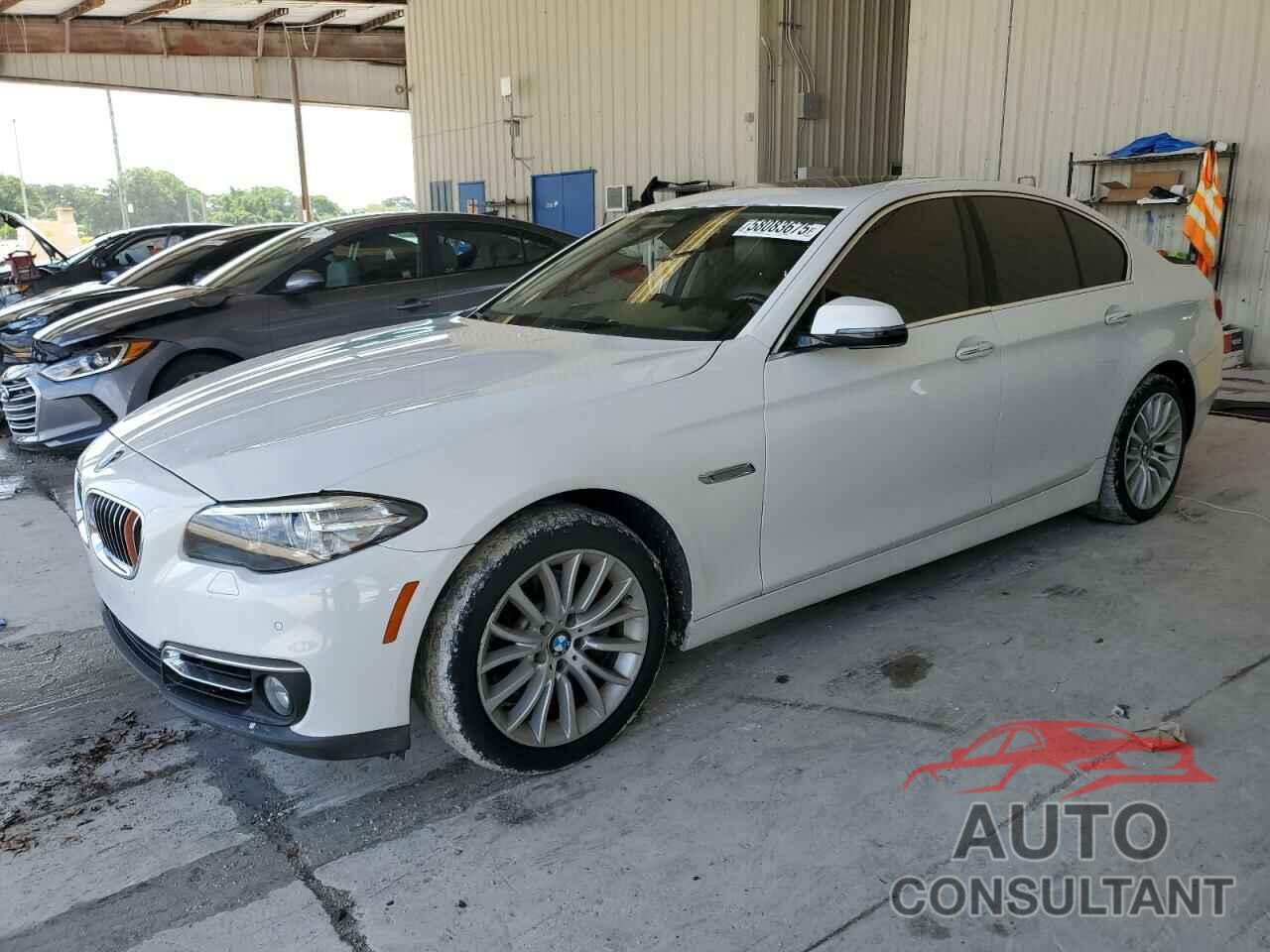 BMW 5 SERIES 2015 - WBA5A5C59FD515178