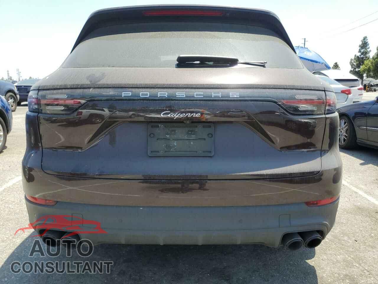 PORSCHE CAYENNE 2019 - WP1AA2AY4KDA13569