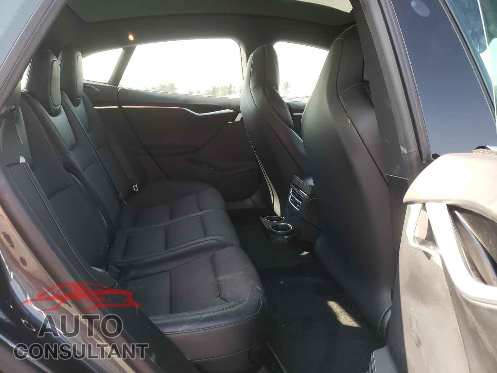 TESLA MODEL S 2018 - 5YJSA1E29JF249602