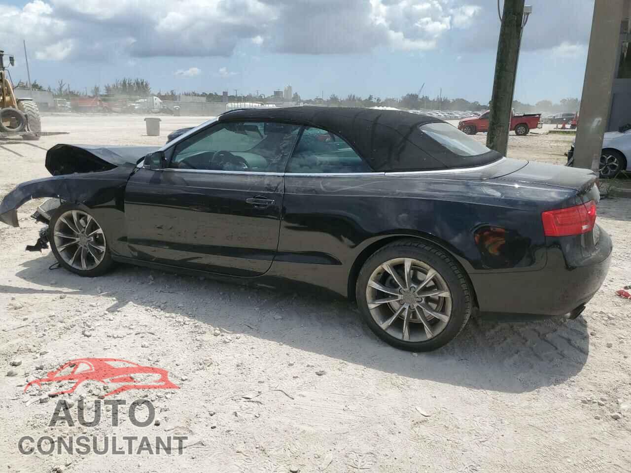 AUDI A5 2014 - WAUCFAFH7EN009400