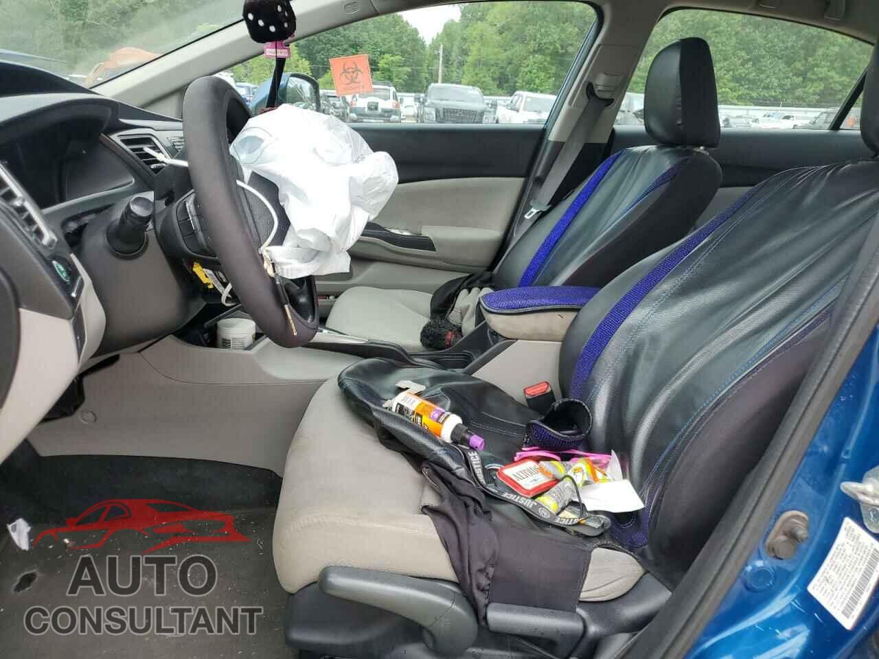 HONDA CIVIC 2013 - 2HGFB2F55DH580903