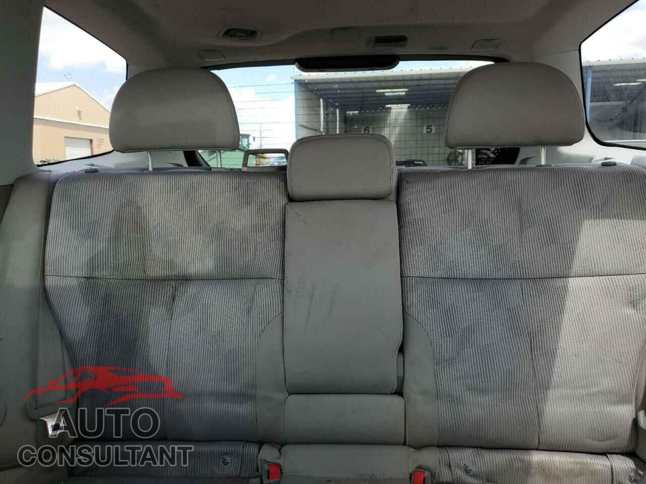 SUBARU FORESTER 2010 - JF2SH6CC9AH801797