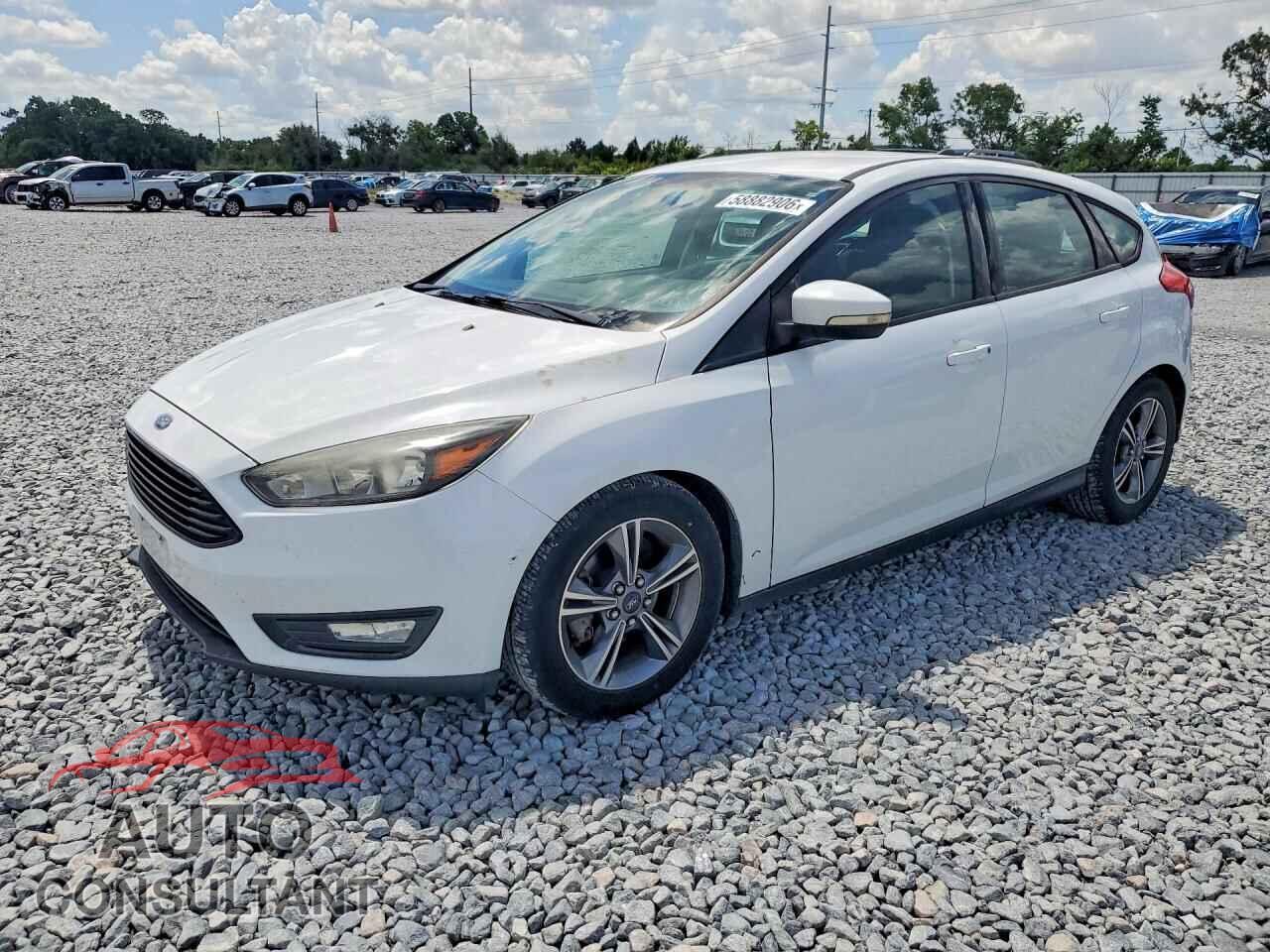 FORD FOCUS 2016 - 1FADP3KE9GL211302