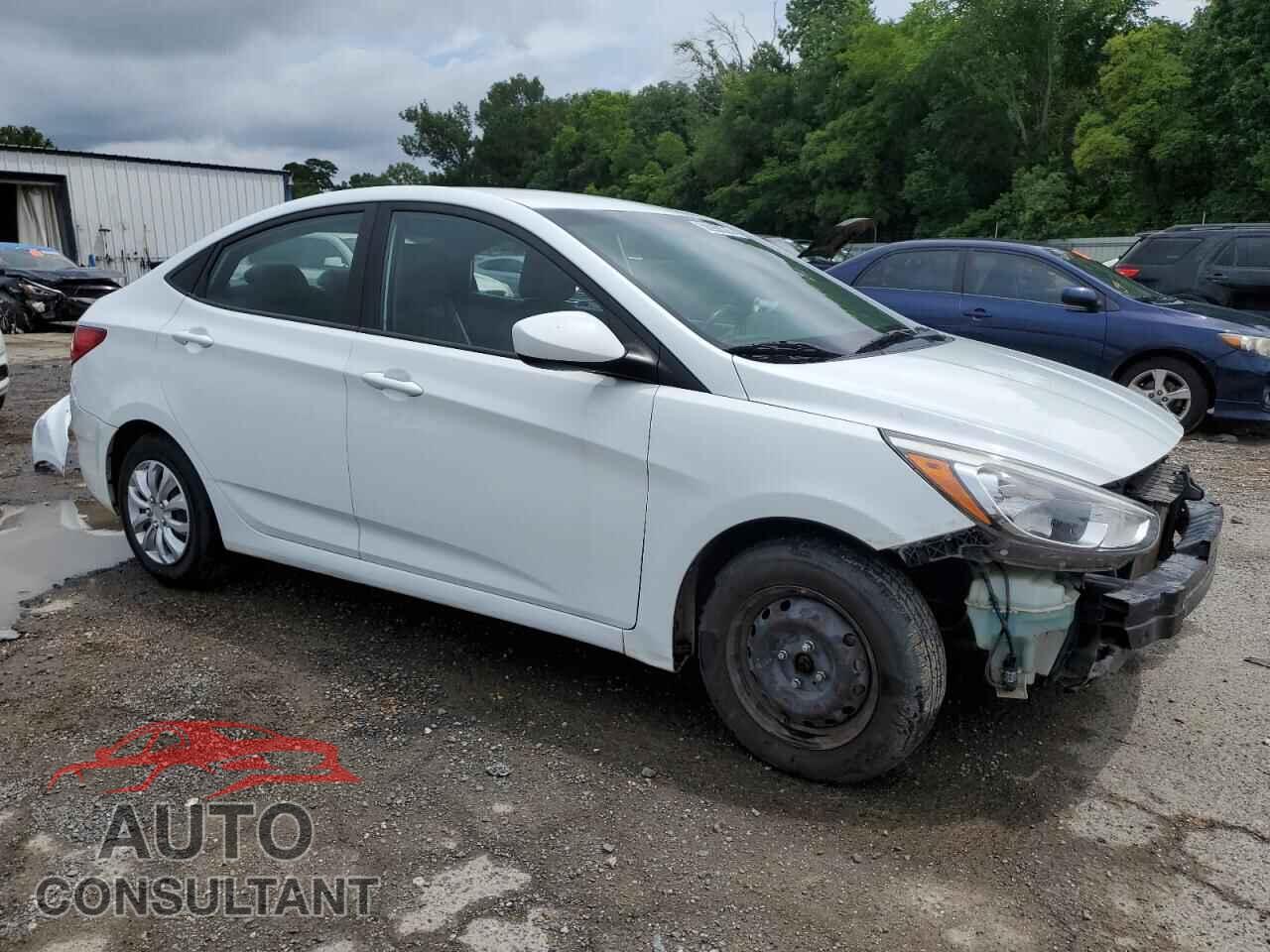 HYUNDAI ACCENT 2017 - KMHCT4AE8HU305929