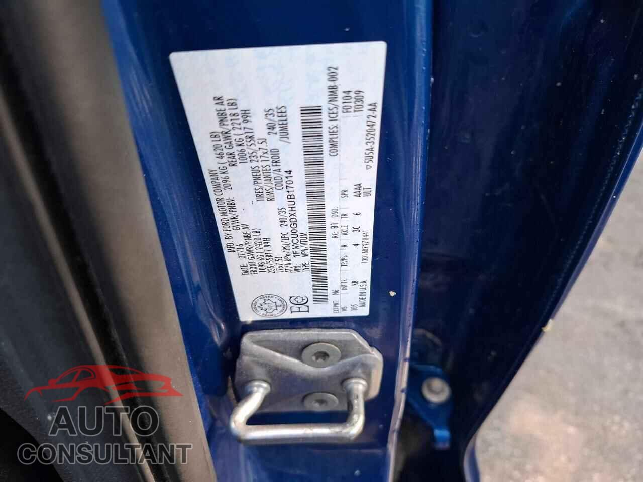 FORD ESCAPE 2017 - 1FMCU0GDXHUB17014