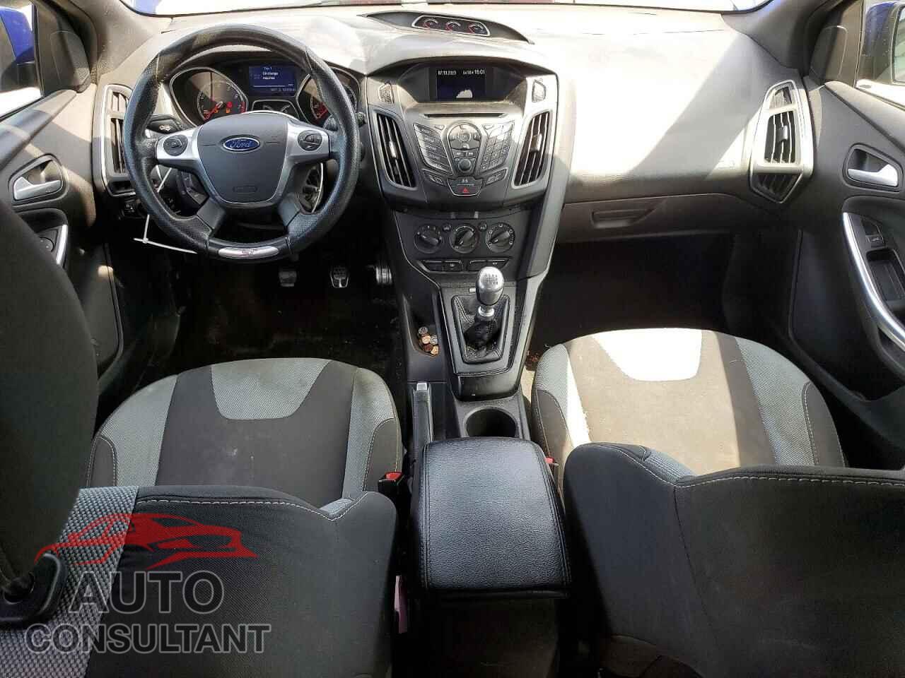 FORD FOCUS 2014 - 1FADP3L96EL116615