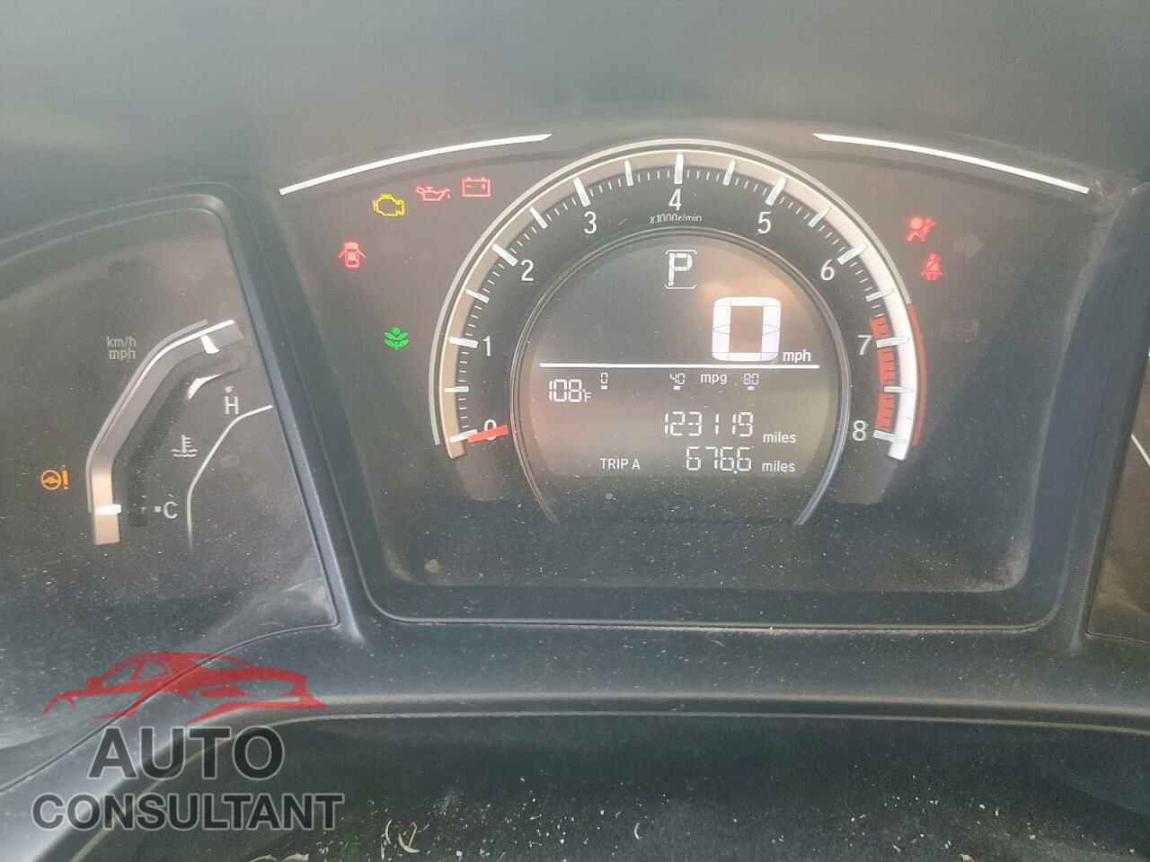 HONDA CIVIC 2018 - 2HGFC2F51JH602338
