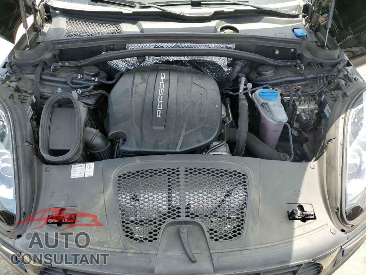PORSCHE MACAN 2018 - WP1AA2A55JLB21144
