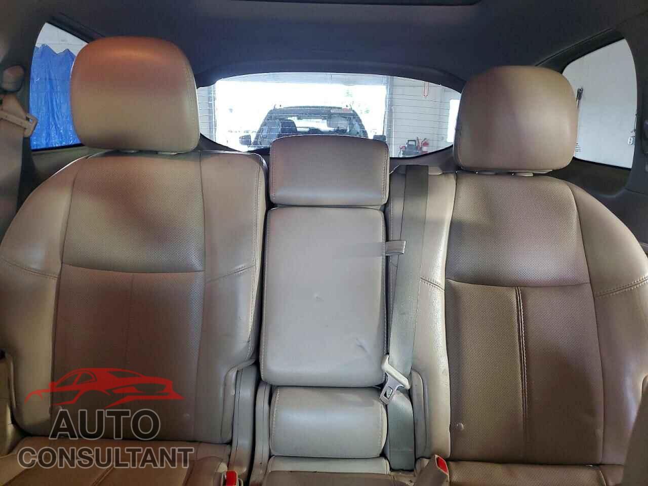 NISSAN PATHFINDER 2013 - 5N1AR2MM8DC678465