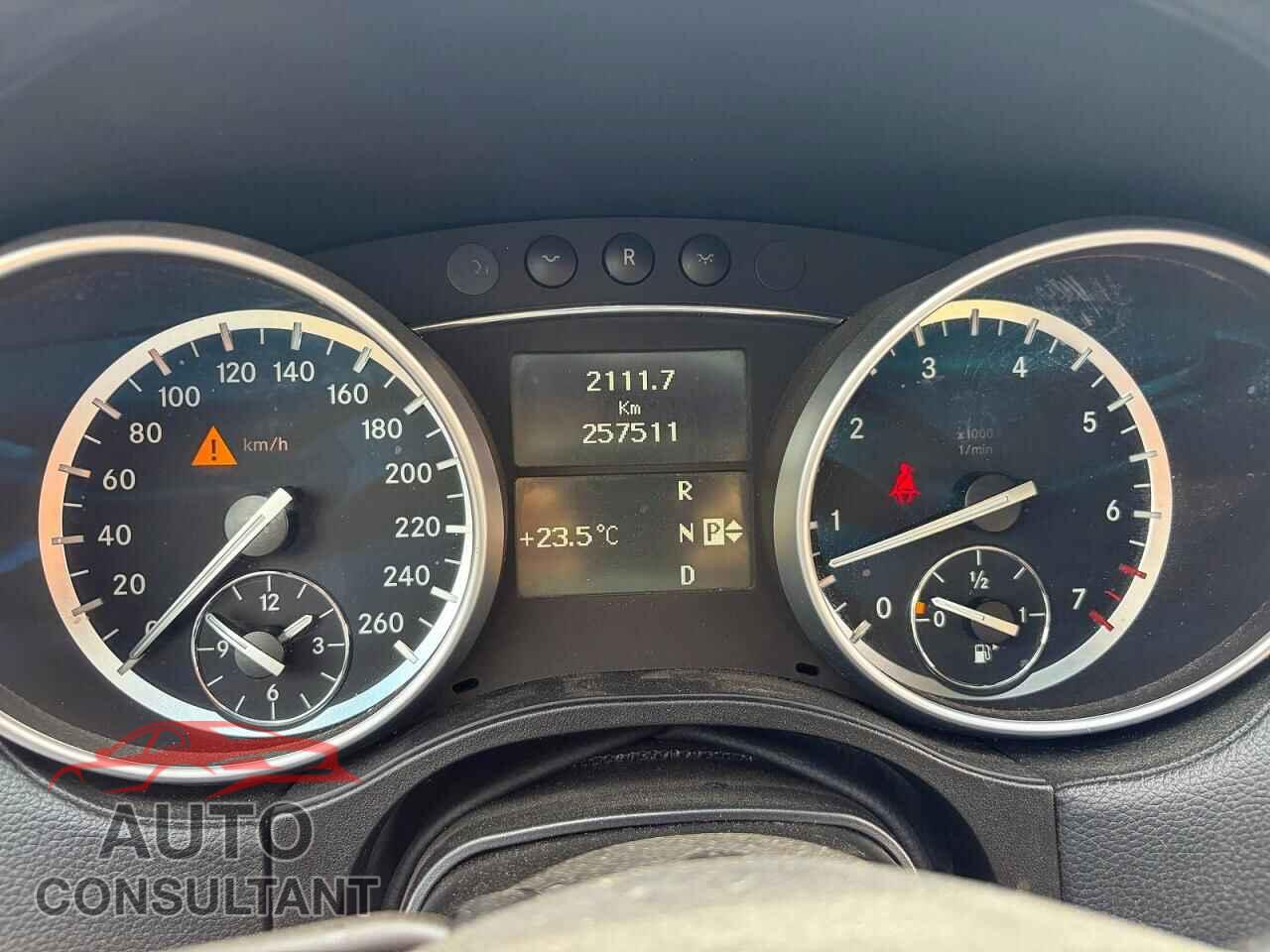 MERCEDES-BENZ GL-CLASS 2010 - 4JGBF7BE6AA582217
