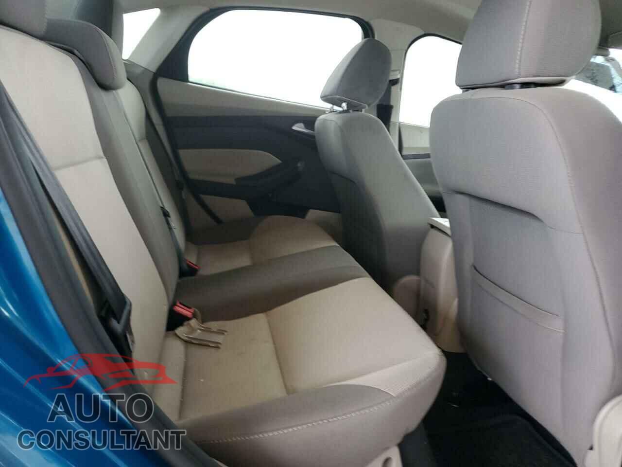 FORD FOCUS 2013 - 1FADP3F28DL327540
