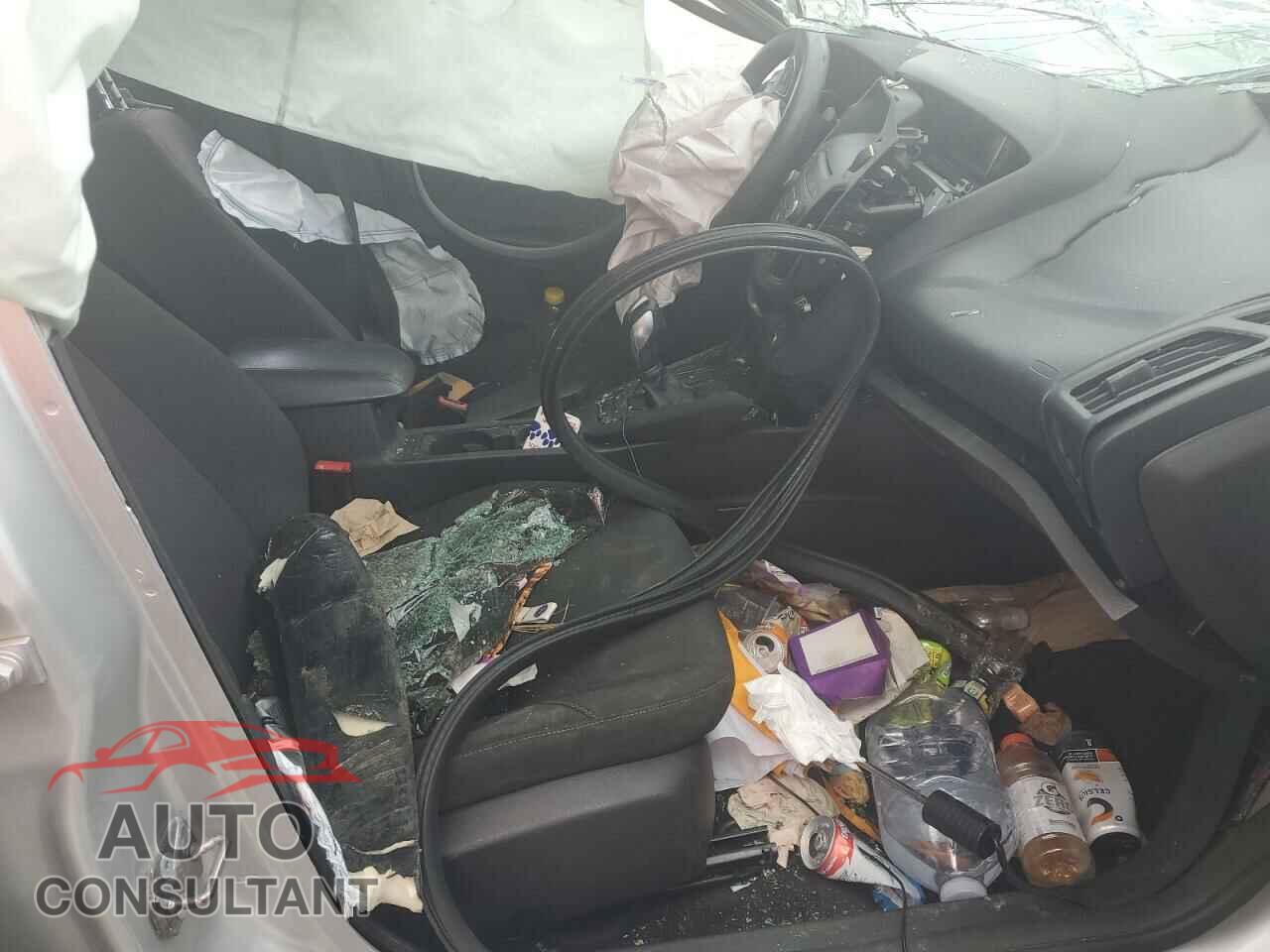 FORD FOCUS 2015 - 1FADP3F22FL285921