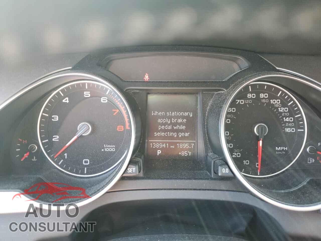 AUDI A5 2014 - WAUCFAFR8EA044429
