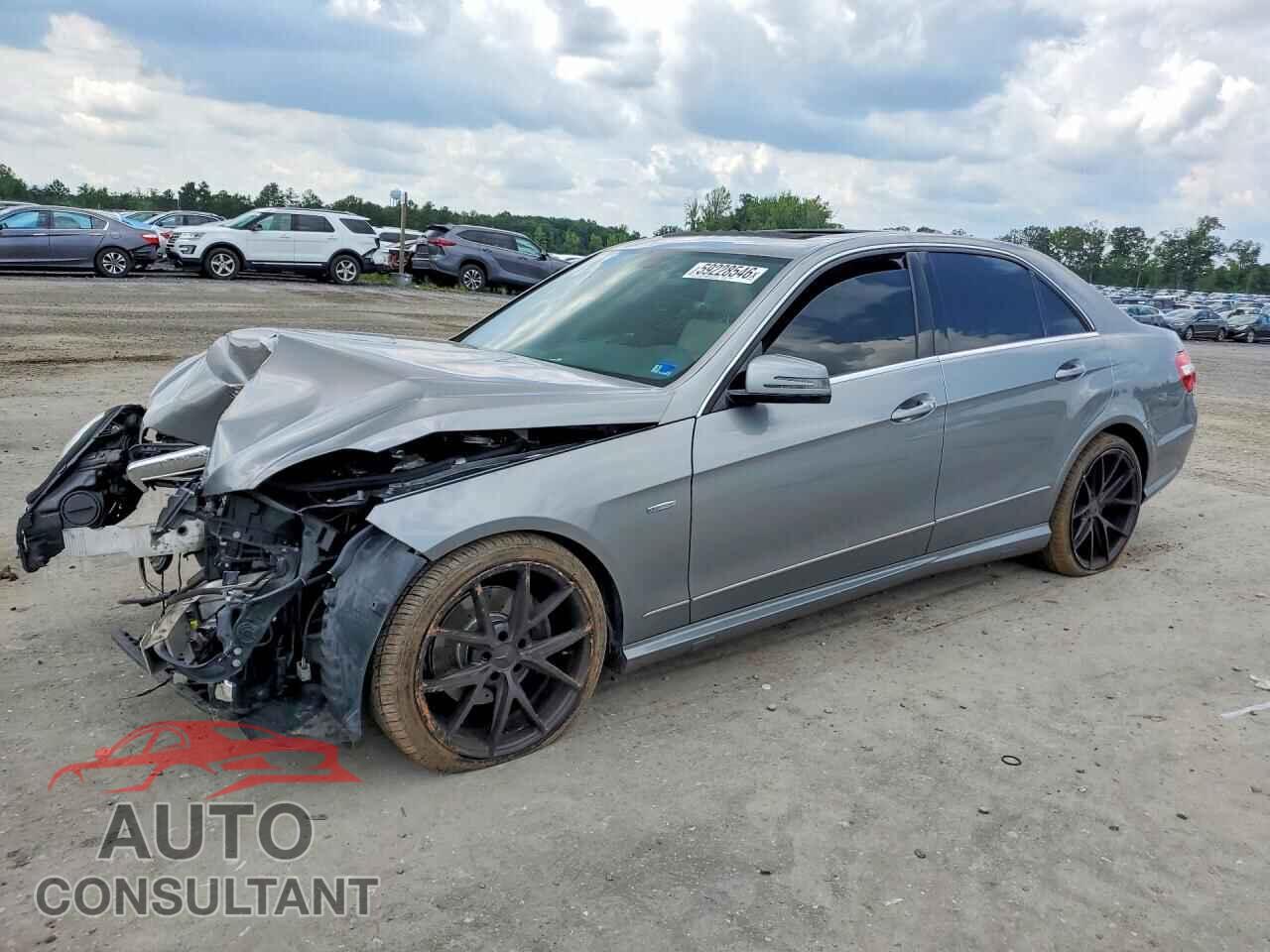 MERCEDES-BENZ E-CLASS 2012 - WDDHF5KB1CA603038