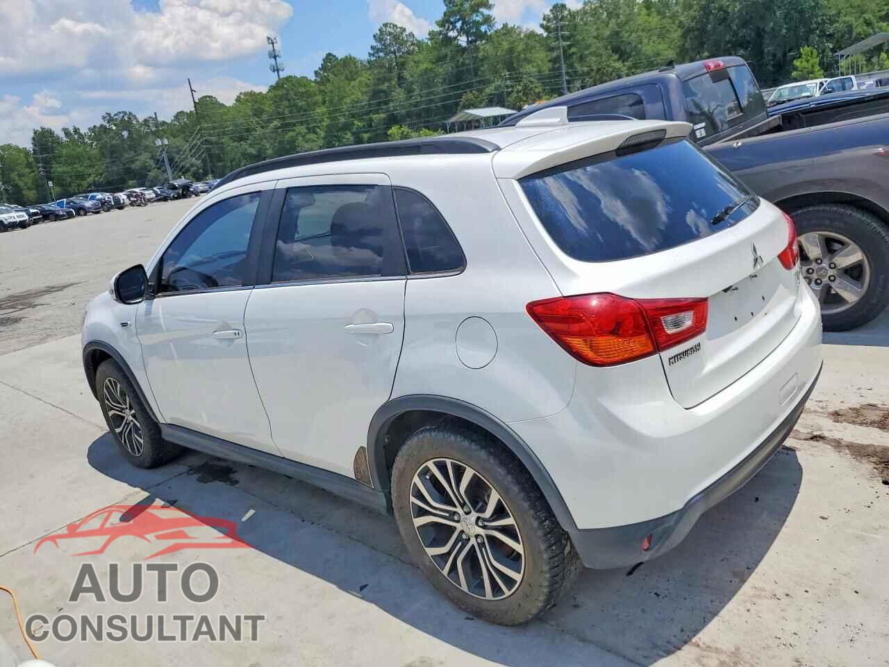 MITSUBISHI OUTLANDER 2017 - JA4AR4AWXHZ018432