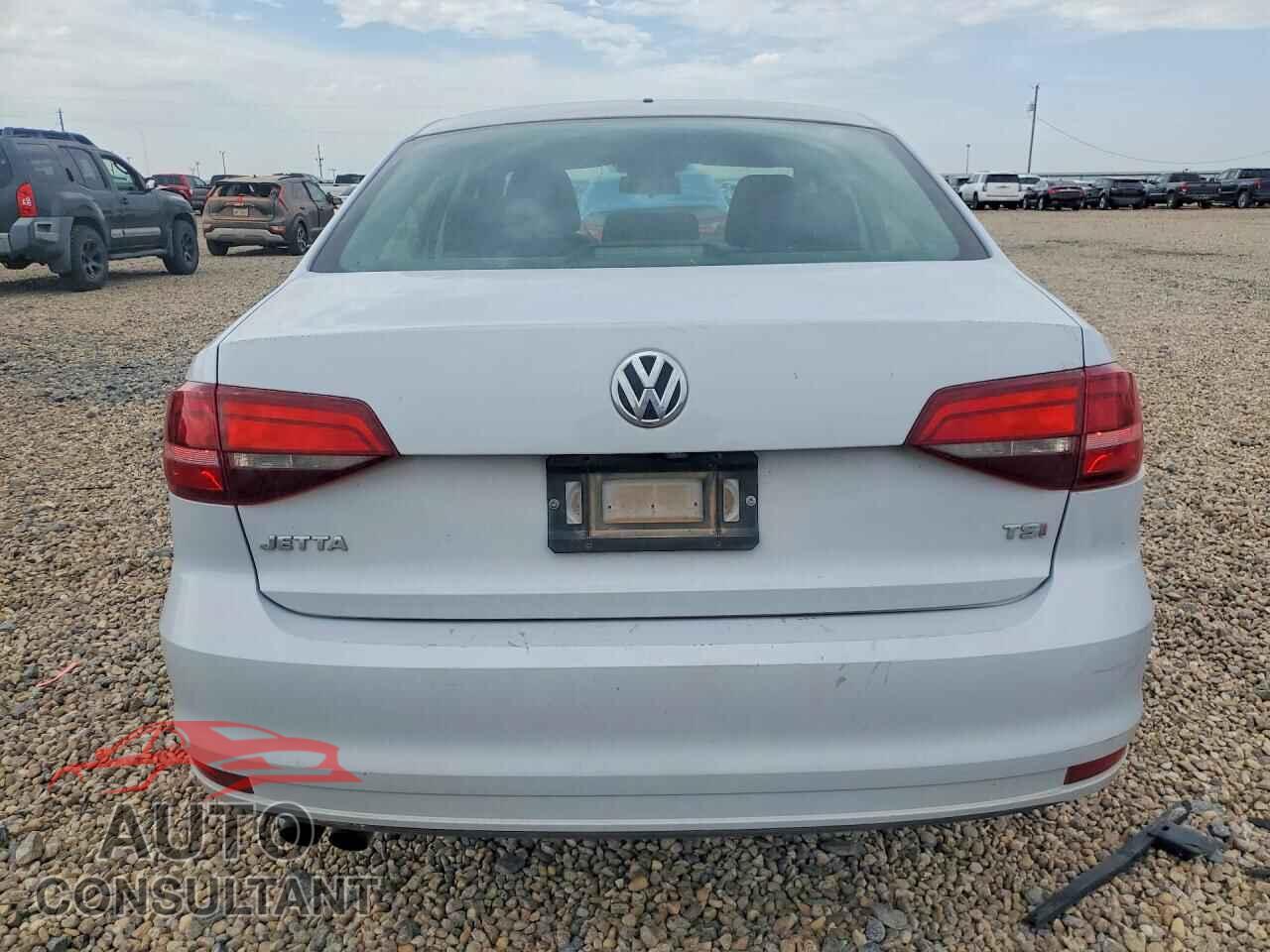 VOLKSWAGEN JETTA 2017 - 3VW2B7AJ2HM320803