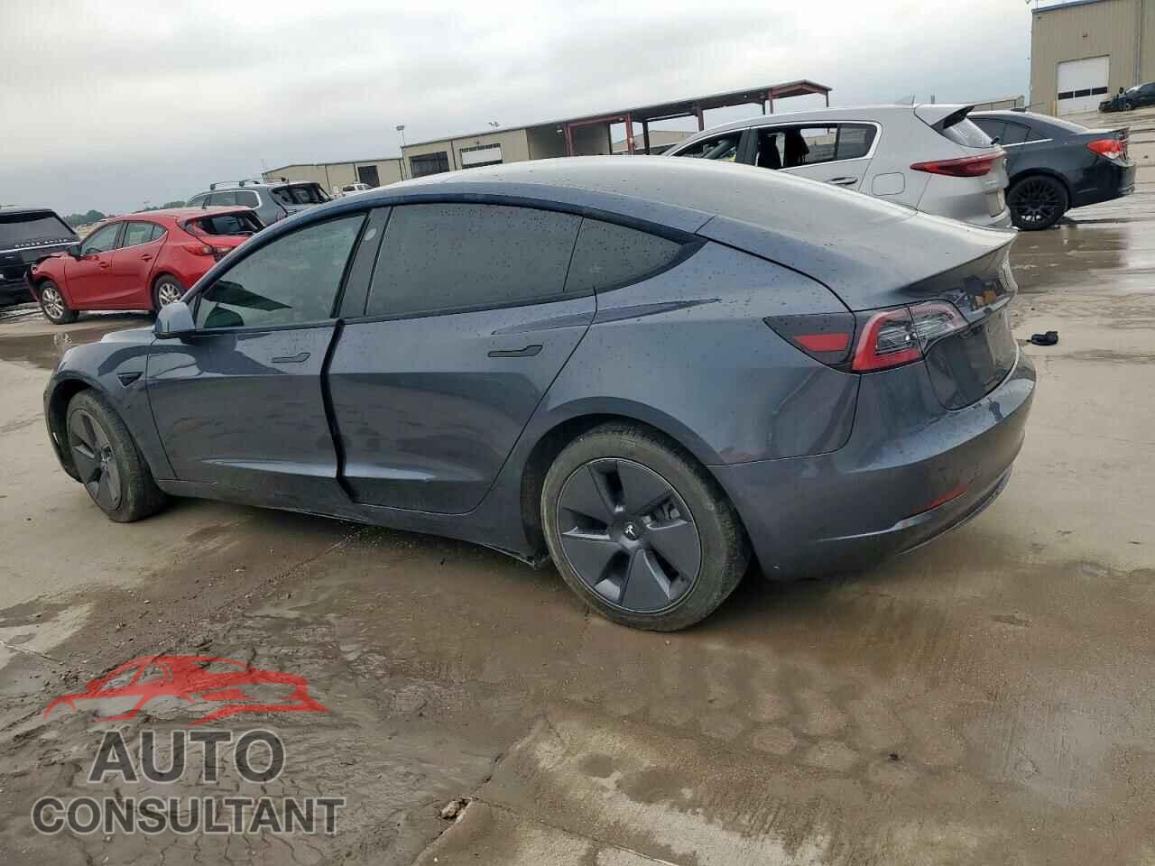 TESLA MODEL 3 2022 - 5YJ3E1EB0NF244593