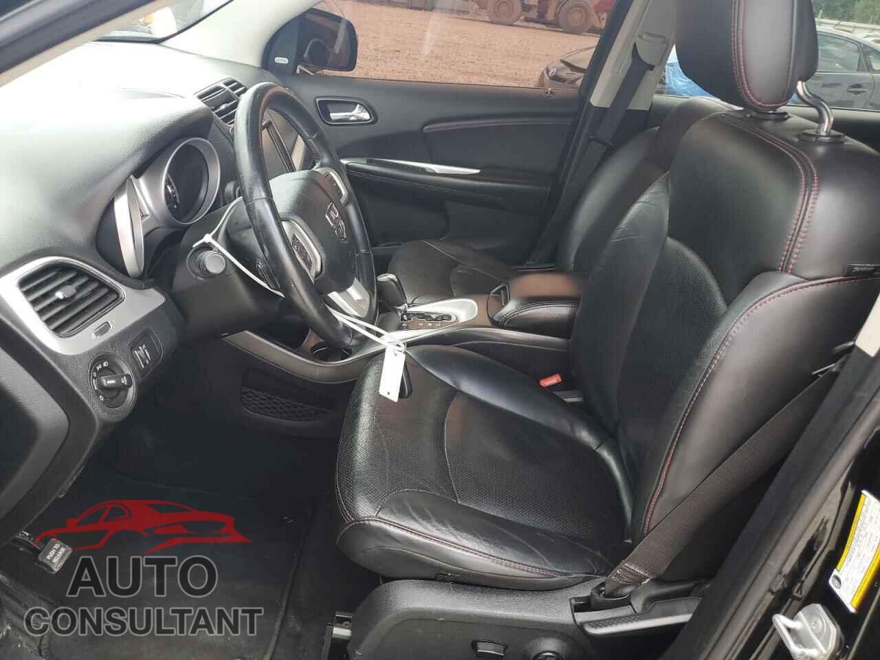 DODGE JOURNEY 2015 - 3C4PDCEG1FT747029