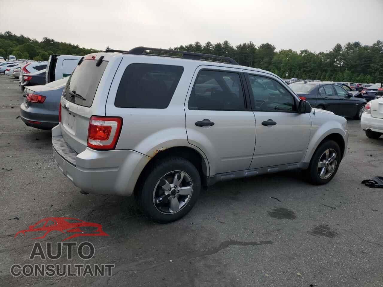 FORD ESCAPE 2011 - 1FMCU0D74BKA71715