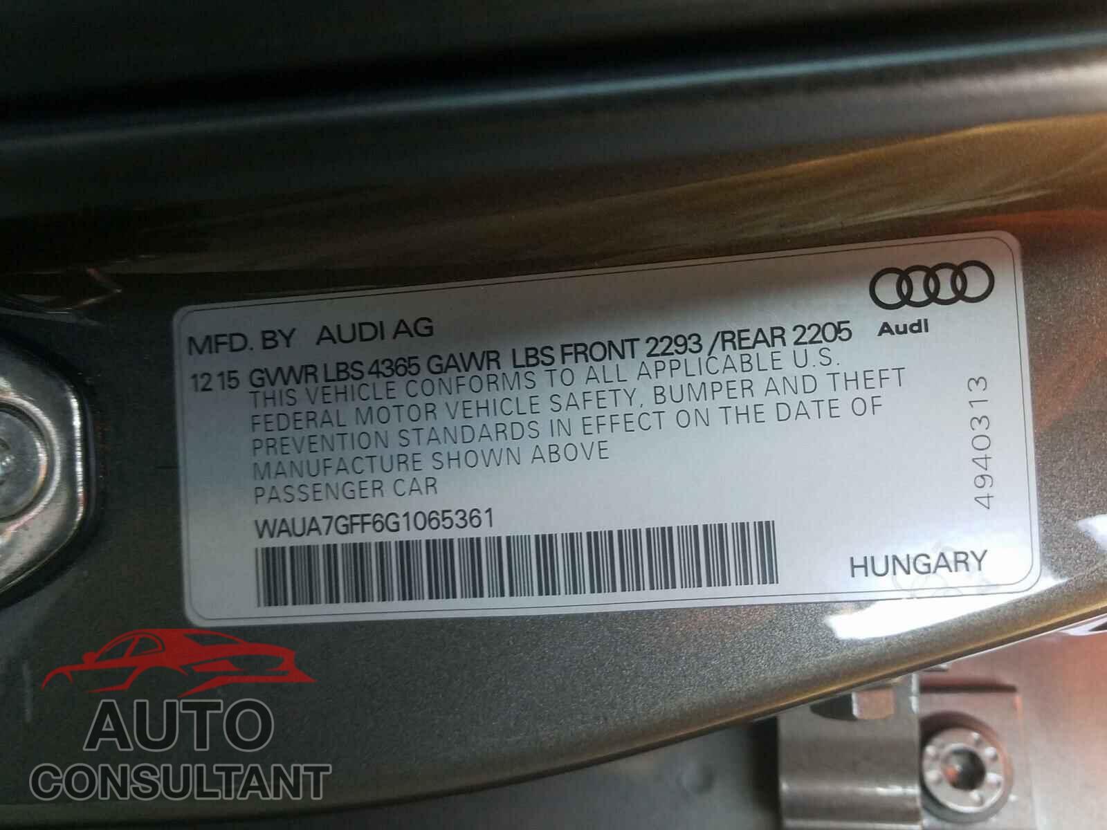 AUDI A3 2016 - WAUA7GFF6G1065361