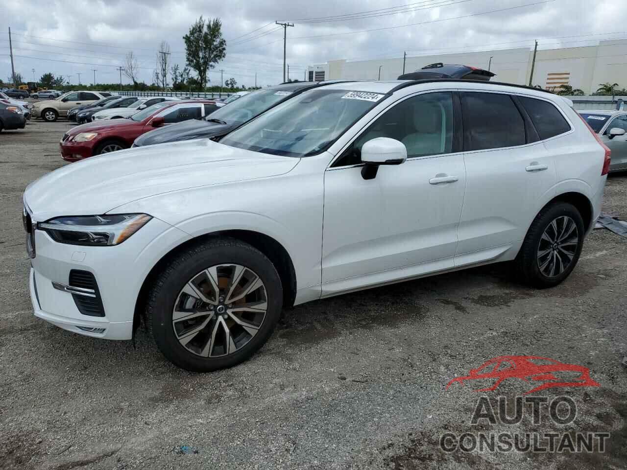 VOLVO XC60 ULTIM 2023 - YV4L12DV7P1193728