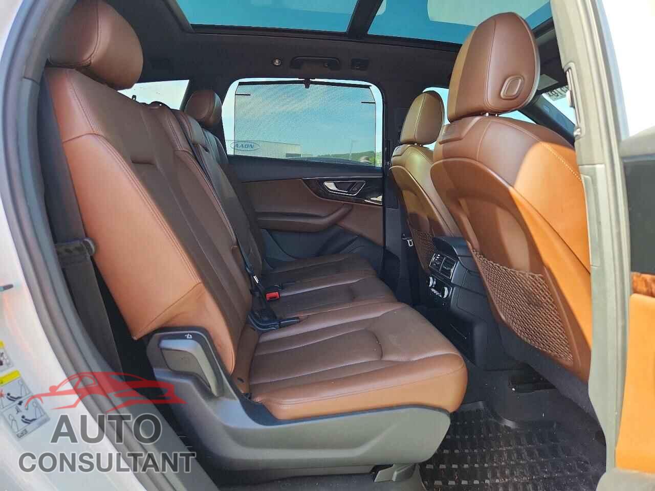 AUDI Q7 2017 - WA1VAAF79HD022980