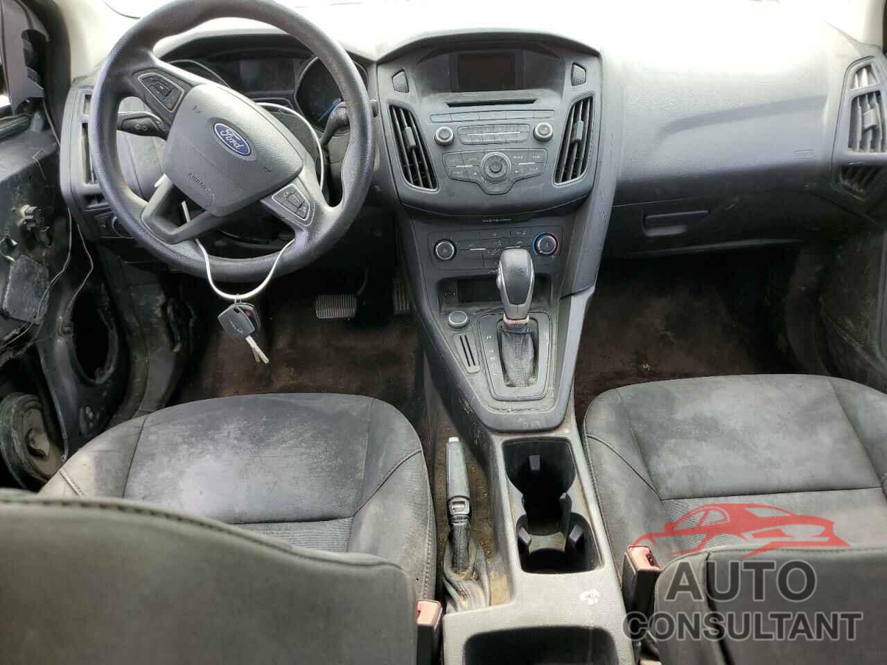 FORD FOCUS 2017 - 1FADP3E2XHL301979
